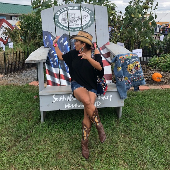 Meet your Posher, Mil - Picture 4 of 8